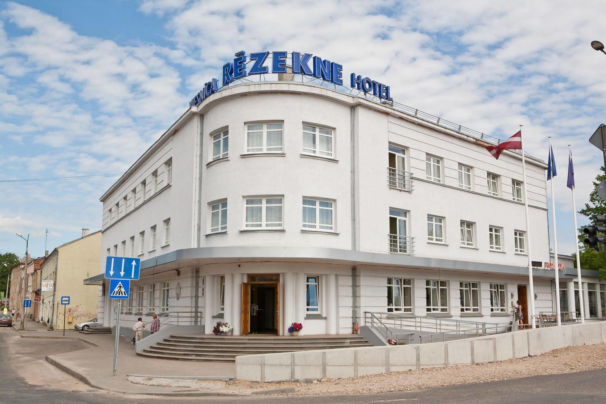 KOLONNA HOTEL REZEKNE РЕЗЕКНЕ 3* (Латвия) - от 5774 RUB | NOCHI